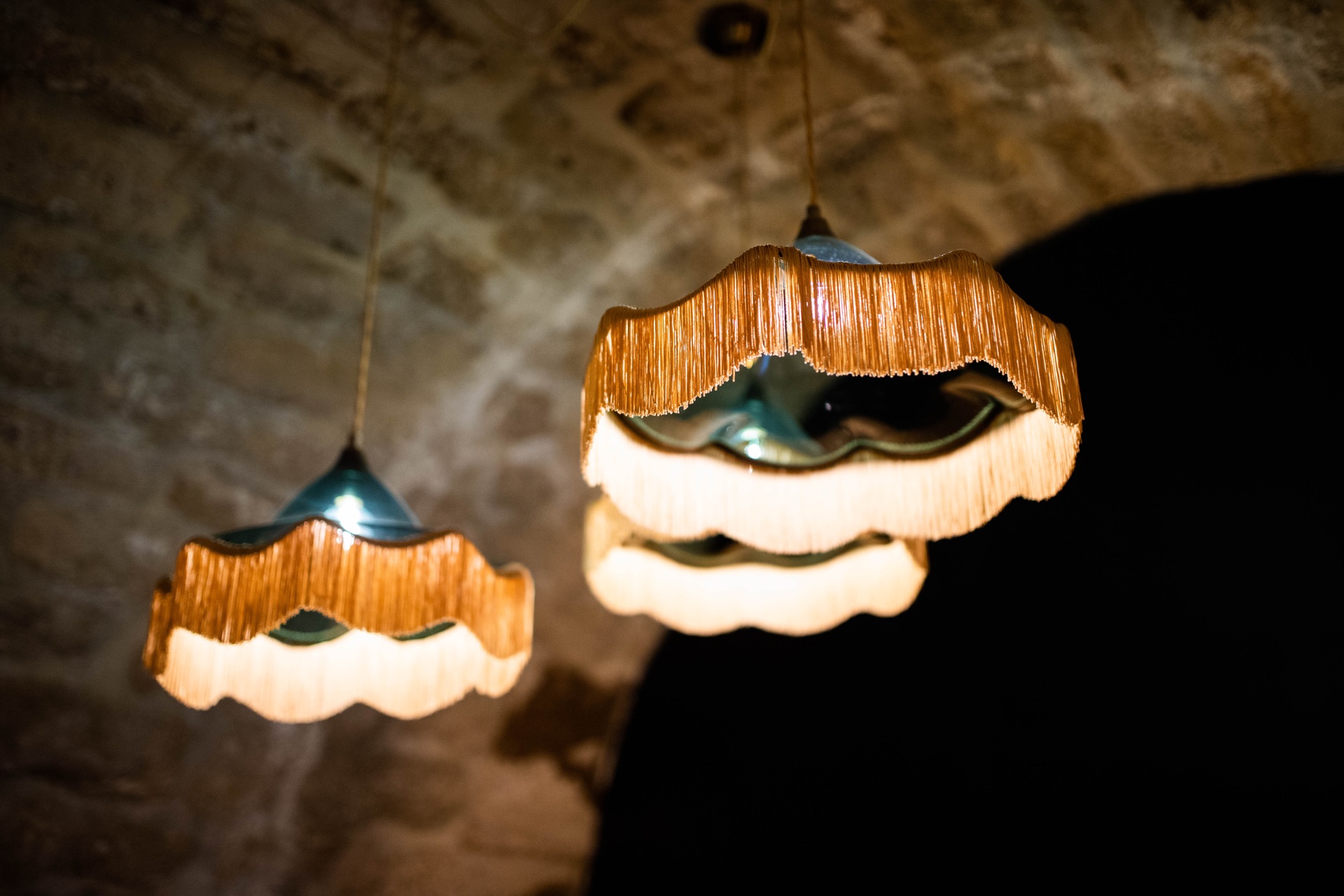Luminaires de la salle voûtée